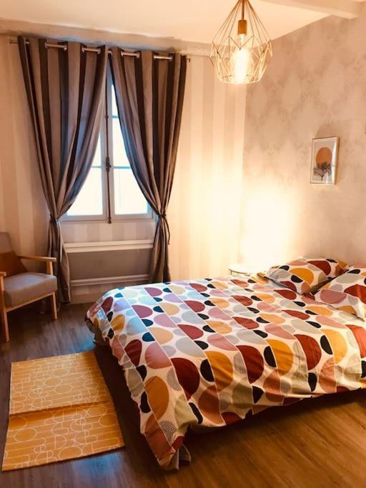 Maison Face Aux Remparts Aigues-Mortes